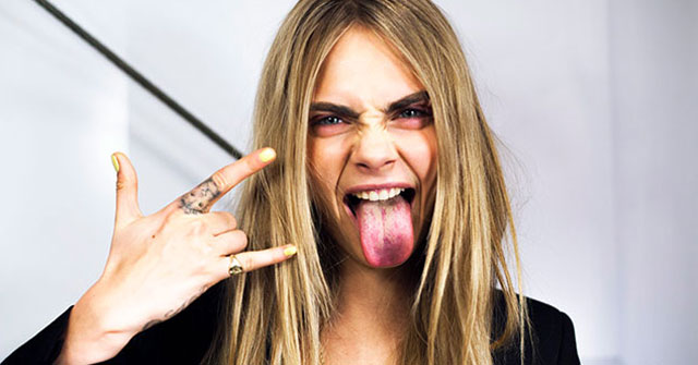 Cara Delevingne sale con nueva pareja