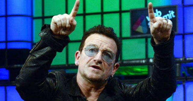 Avión donde iba Bono, de U2, pierde el control por un momento